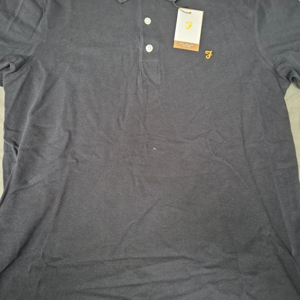 FARAH POLO TOP IN NAVY SIZE MEDIUM