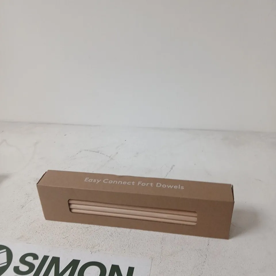 BOX OF APPROXIMATELY 15 ASSORTED HOUSEHOLD ITEMS INCLUDING MILANO SUPER VALUE WOOL AND EASY CONNECT FORT DOWELS