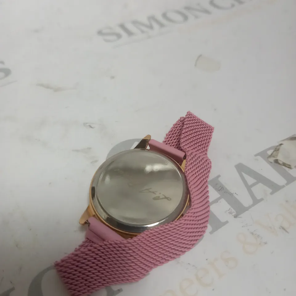 LADIES LA BANUS WATCH – PINK MESH STRAP – MAGNETIC CLASP	