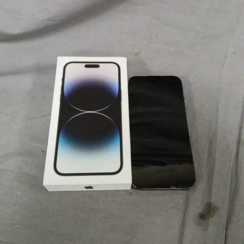 APPLE IPHONE - BOXED 