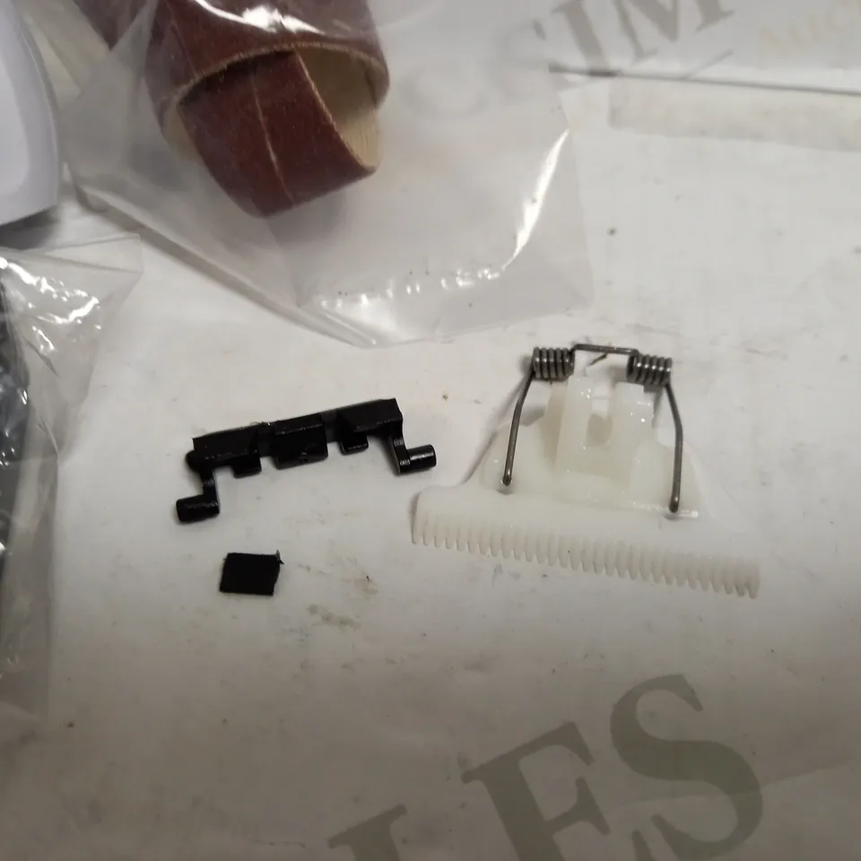 BELL & HOWELL PET HAIR TRIMMER & NAIL FILER