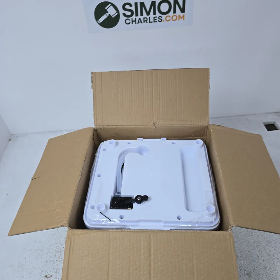 EVAPORATIVE COOLER – WHITE, BOXED
