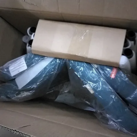 BOXED PAIR OF OCEAN BLUE DINING CHAIRS 