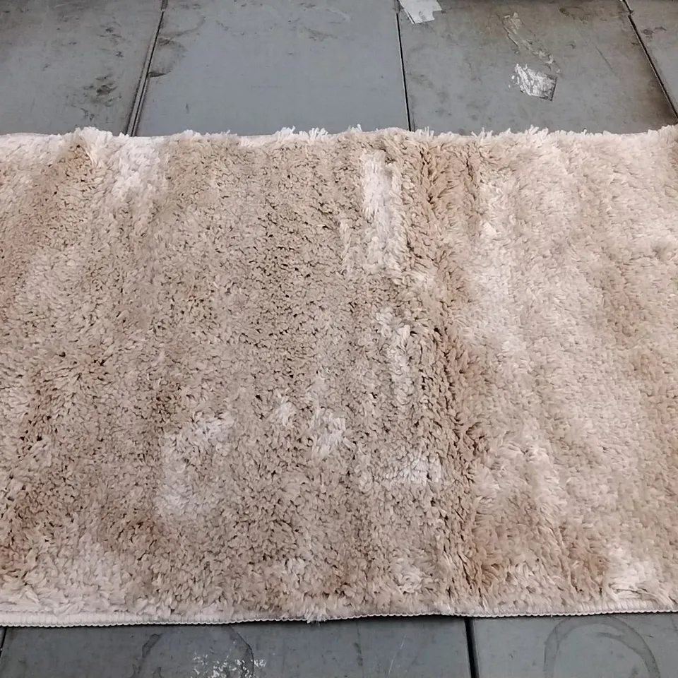 BRAND NEW GILE BATH MAT- SIZE 50CM X 80CM IN BEIGE 