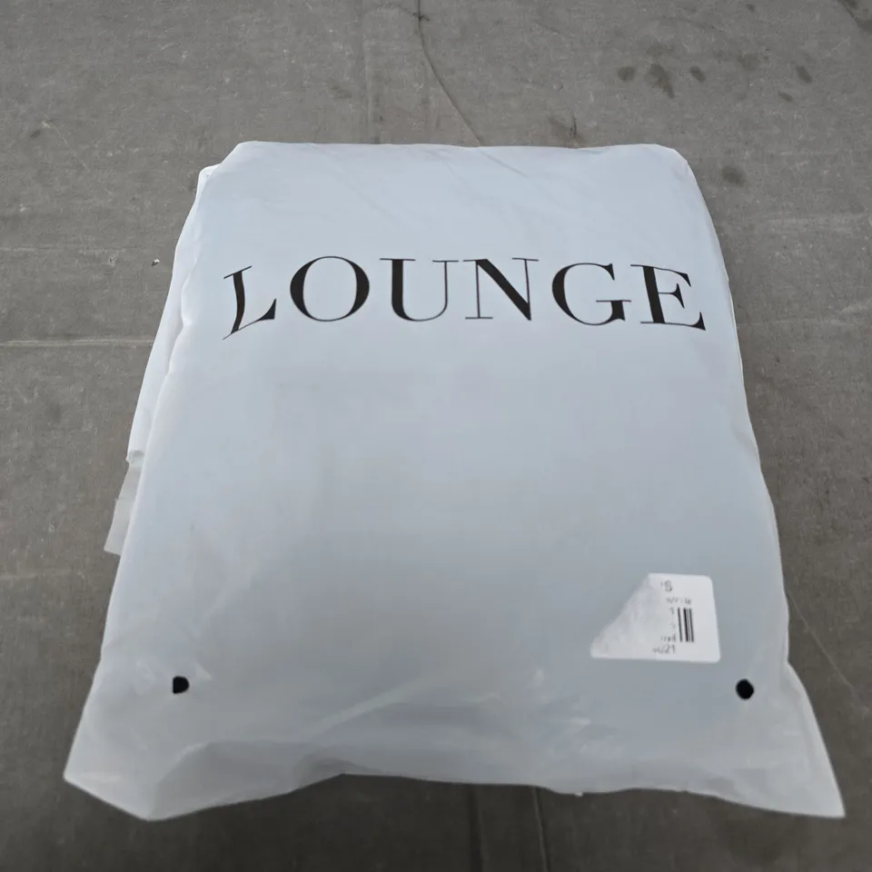 LOUNGE LACE MAXI DRESS WITH BODYSUIT – BLACK SIZE UNSPECIFIED