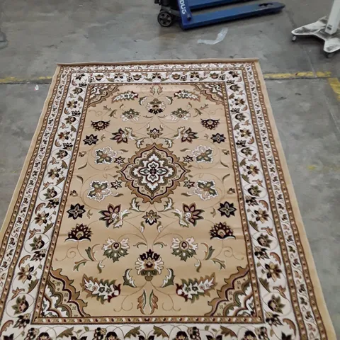 QUALITY DESIGNER AREA RUG // APPROX SIZE: 200 x 290cm