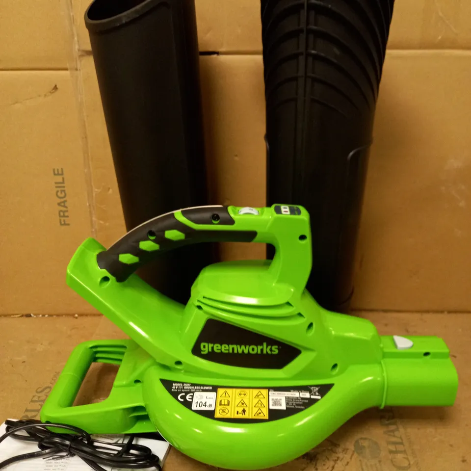 GREENWORKS CORDLESS VACUUM CLEANER AND LEAF BLOWER