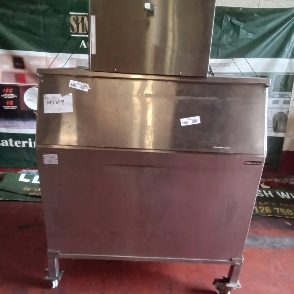 COMMERCIAL FOLLETT ICE MAKER WITH VENTILATION 