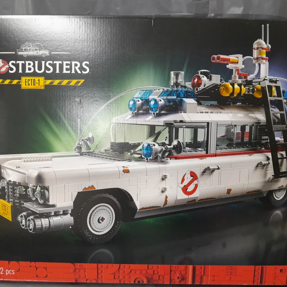 BOXED LEGO GHOSTBUSTERS ECTO-1 10274