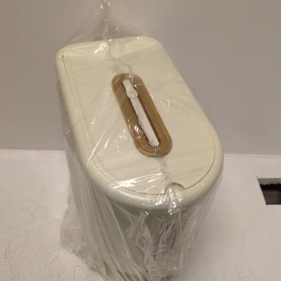 CREAM DISPENSER – NEW IN PACKAGING
