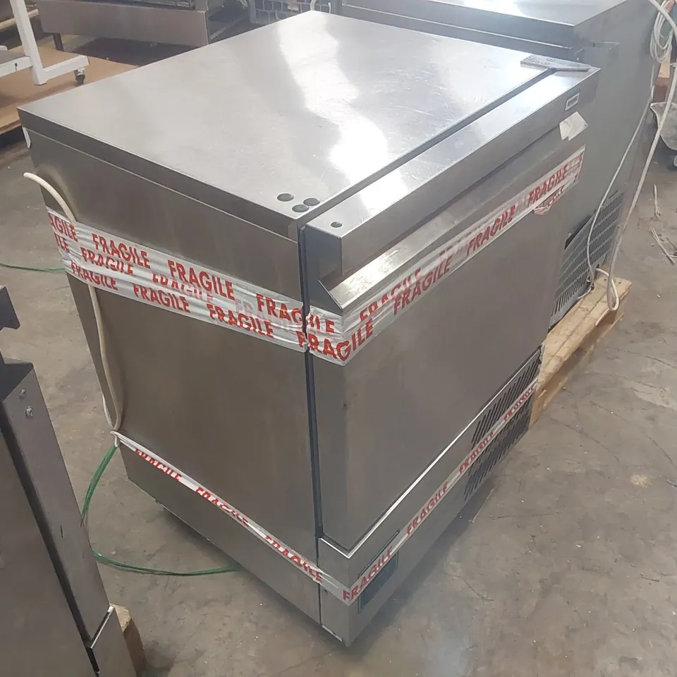 WILLIAMS HAZ5UCSA HC R3 COMMERCIAL UNDERCOUNTER REFRIGERATOR