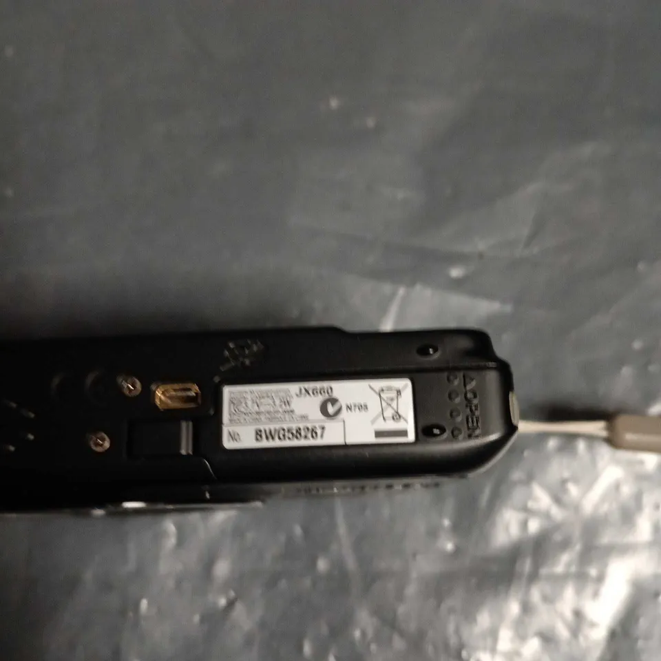 FUJIFILM JX660 16.0MP DIGITAL CAMERA