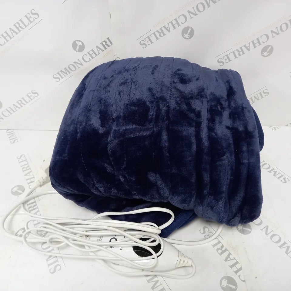 COZEE HOME OVERSIZED HEATED WRAP IN NAVY