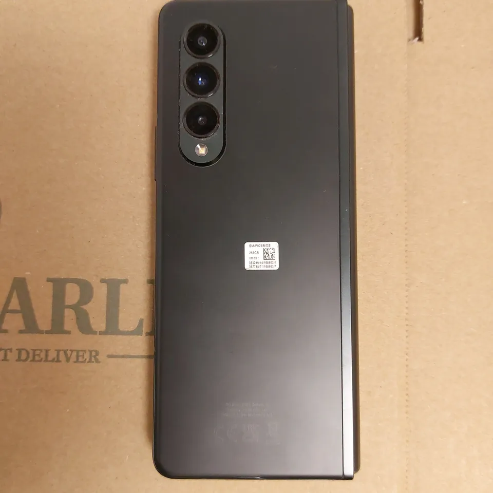 SAMSUNG GALAXY Z FOLD 4