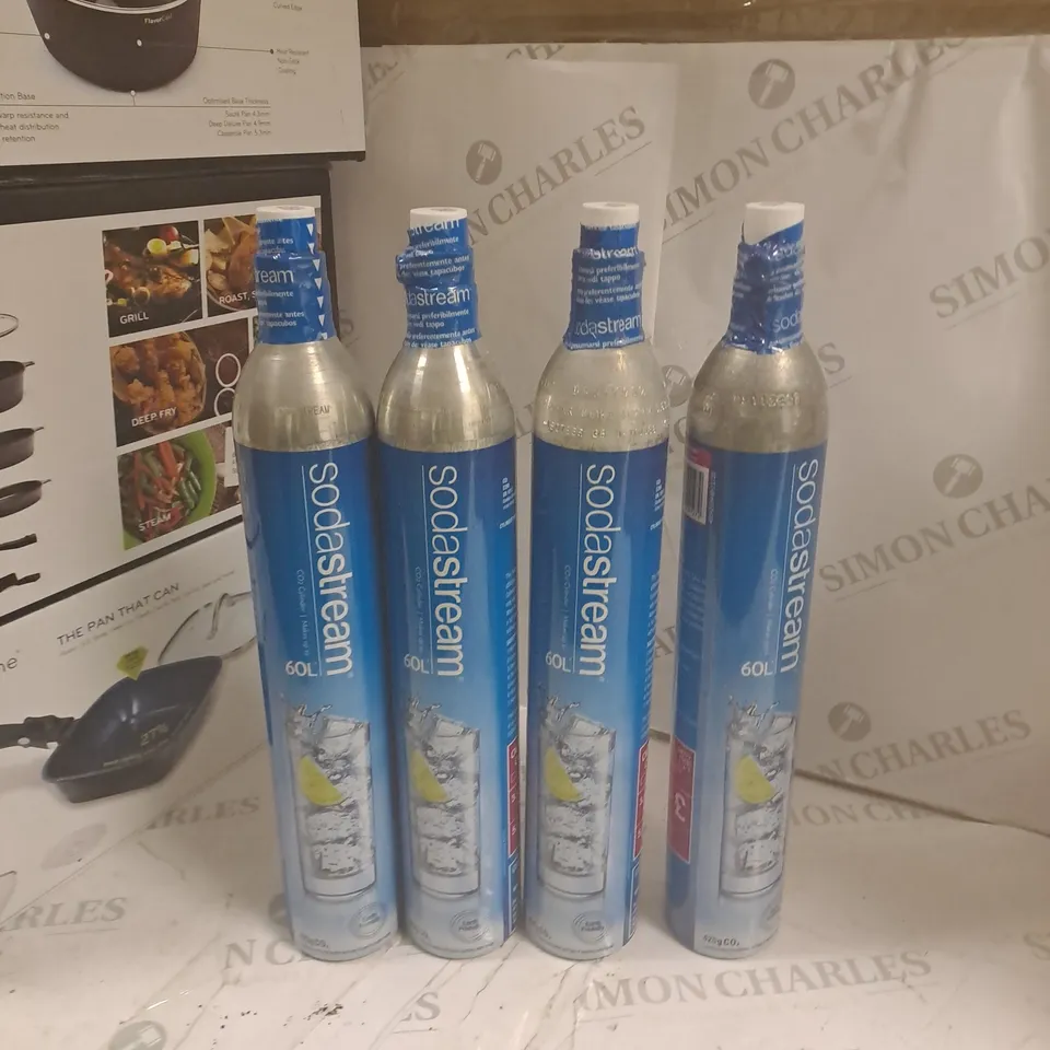 BOX of 4 GAS CYLINDER FOR SODA STREAM