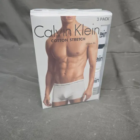 BOXED CALVIN KLEIN COTTON STRETCH LOW RISE TRUNK 3 PACK – SIZE M