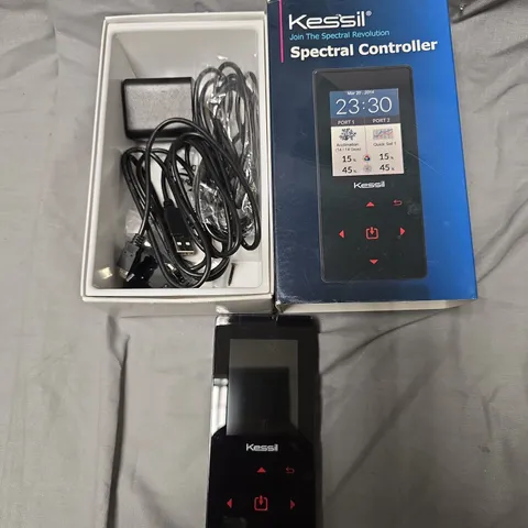 BOXED KESSIL SPECTRAL CONTROLLER 