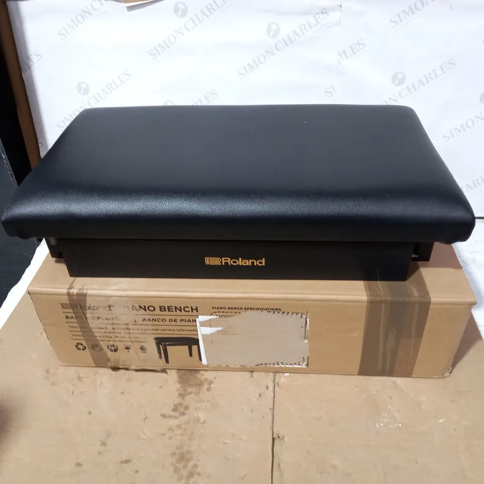 ROLAND BLACK PIANO BENCH