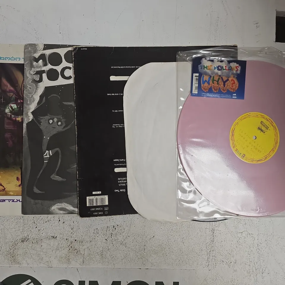 APPROXIMATELY 10 ASSORTED VINYL RECORDS TO INCLUDE SUNGAZER, BLACK SABBATH, ETC