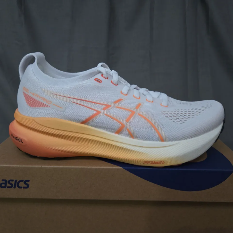 BOXED ASICS GEL-KAYANO 31 WHITE/FADED ORANGE WOMENS TRAINERS - SIZE UK 6 