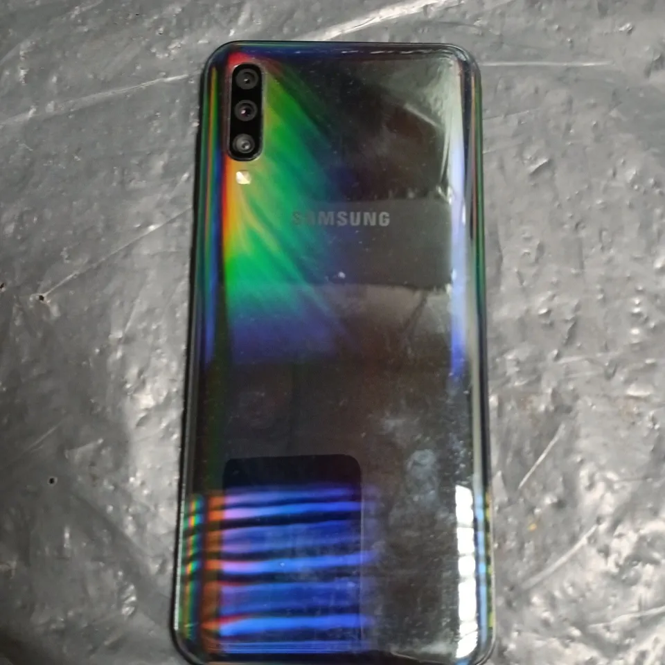 SAMSUNG GALAXY A50 SM-A505FN/DS MOBILE PHONE