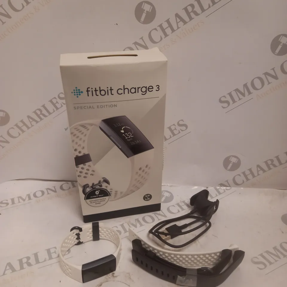 BOXED FITBIT CHARGE 3 SPECIAL EDITION FITNESS TRACKER WATCH 