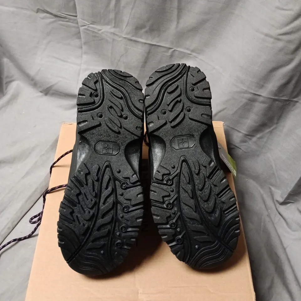 Mountain Warehouse Adventurer Women's Waterproof Walking Boots – Black, UK 5.5