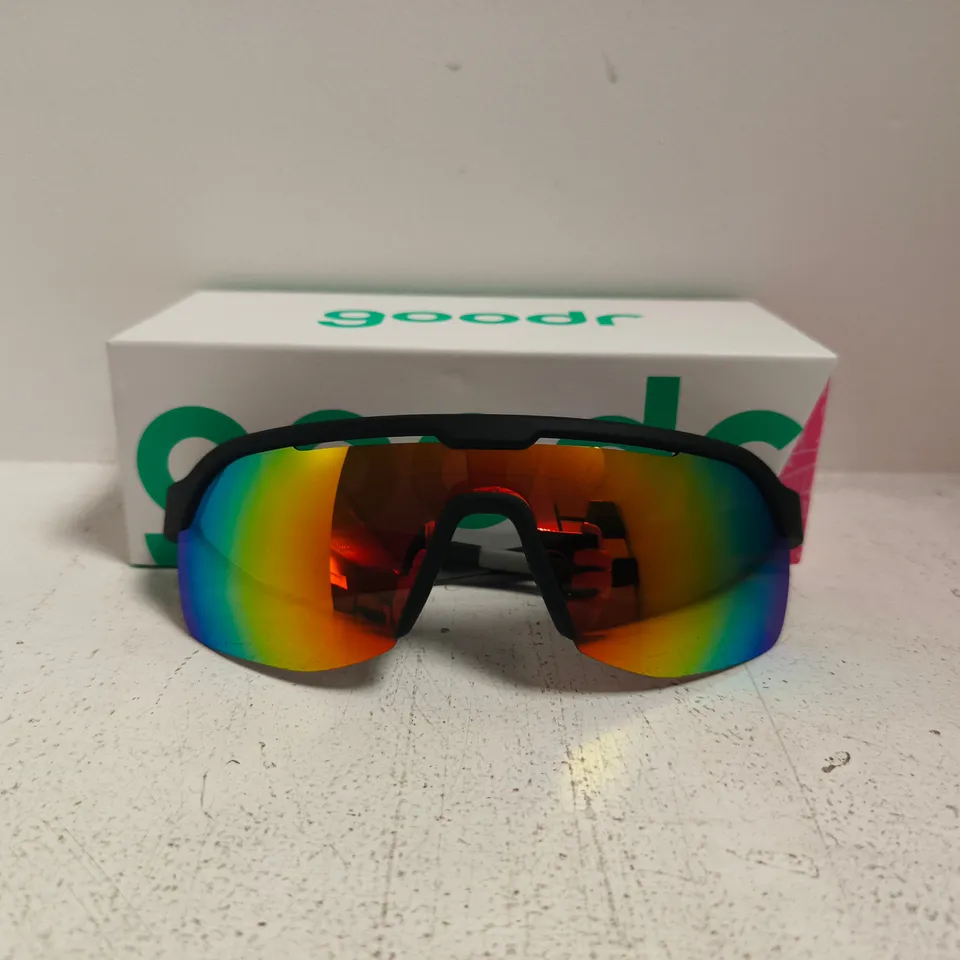 BOXED GOODR - BOLT G DO IT FOR THE VICTORY DANCE SUNGLASSES