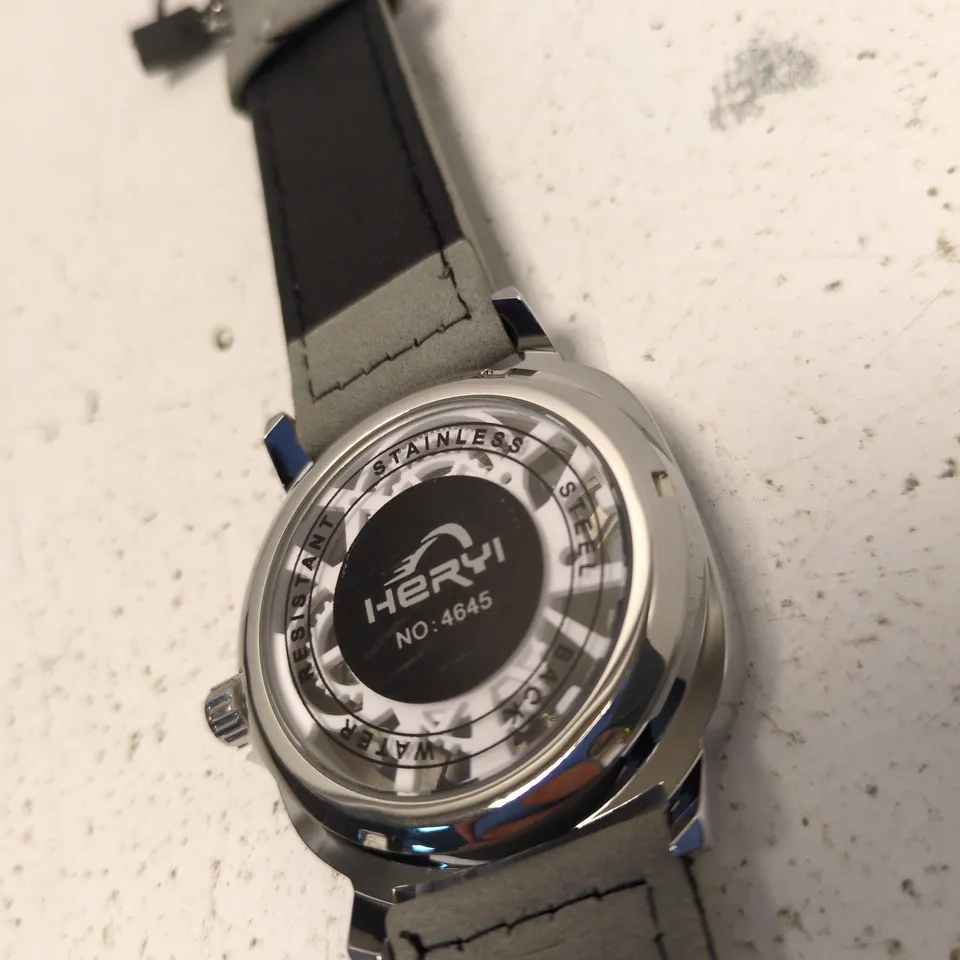 HERRYI SKELETON DIAL STAINLESS STEEL WRISTWATCH – GREY LEATHER STRAP