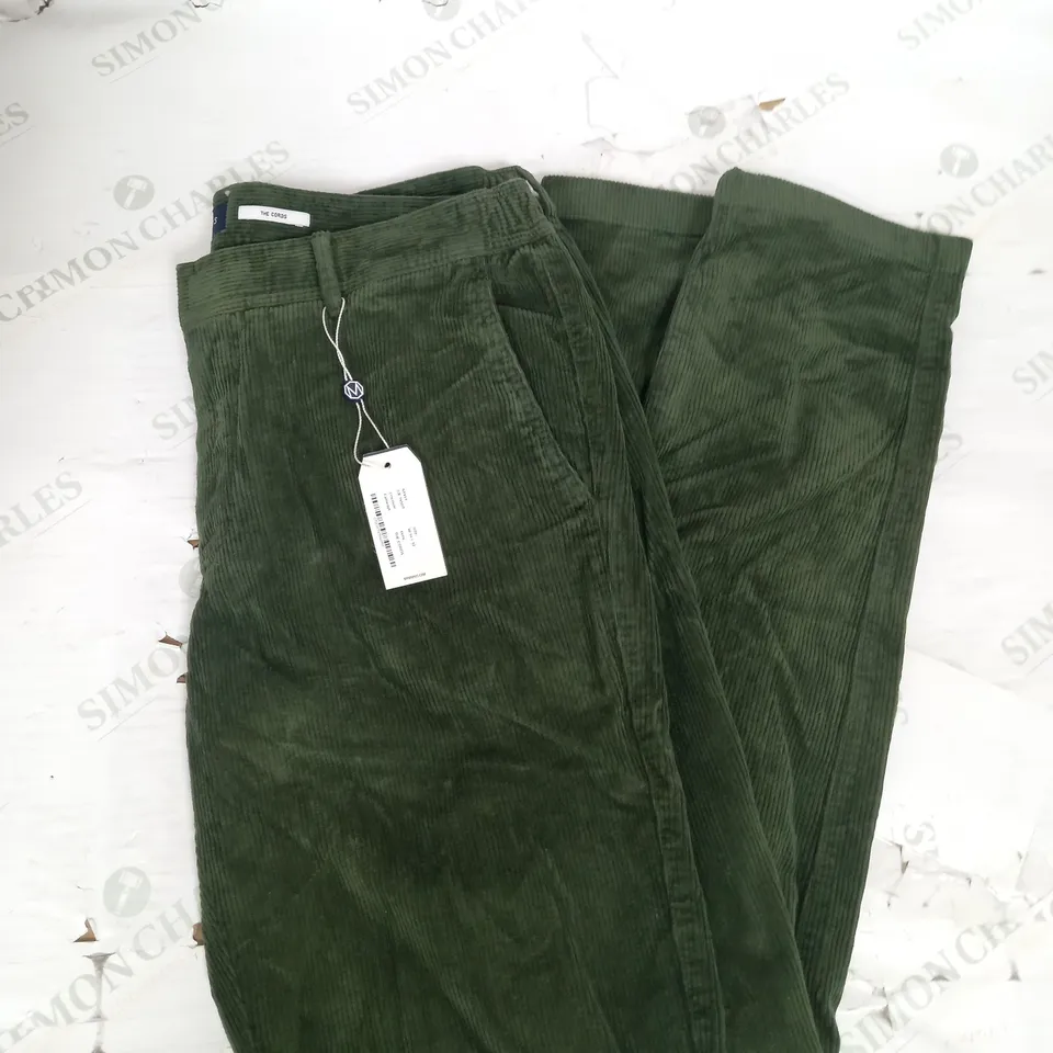 MR MARVIS CORDUROY TROUSERS IN FAIRWAYS SIZE W34