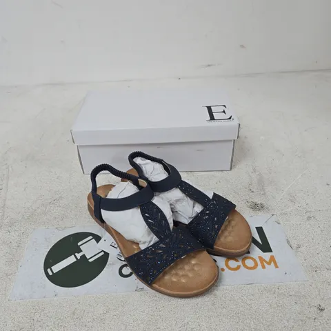 E SHOES BY EMMA BARBADOS NAVY SANDALS – UK 4