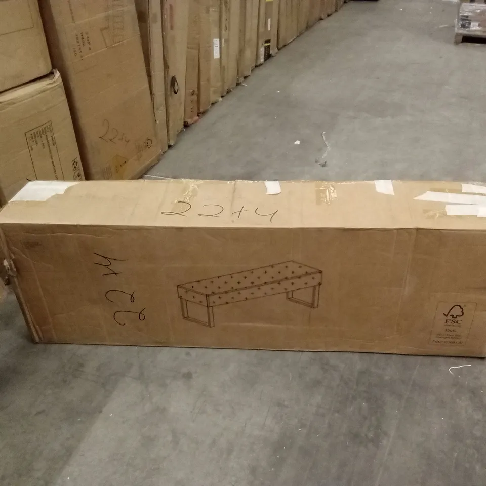 BOXED VALETTA DINING BENCH (1 BOX)