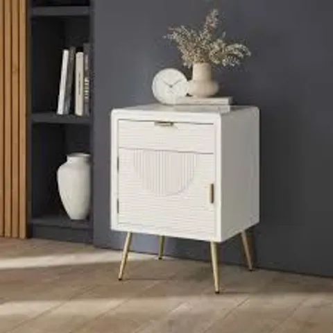 BRAND NEW BOXED ADDISON 1 DRAWER BEDSIDE TABLE - WHITE