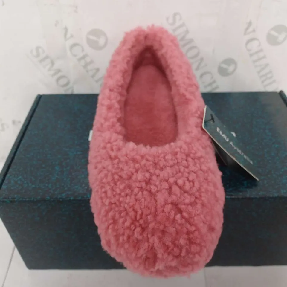 EMU MIRA TEDDY SHEEPSKIN SLIPPER - MINERAL RED COLOUR - W6/M5