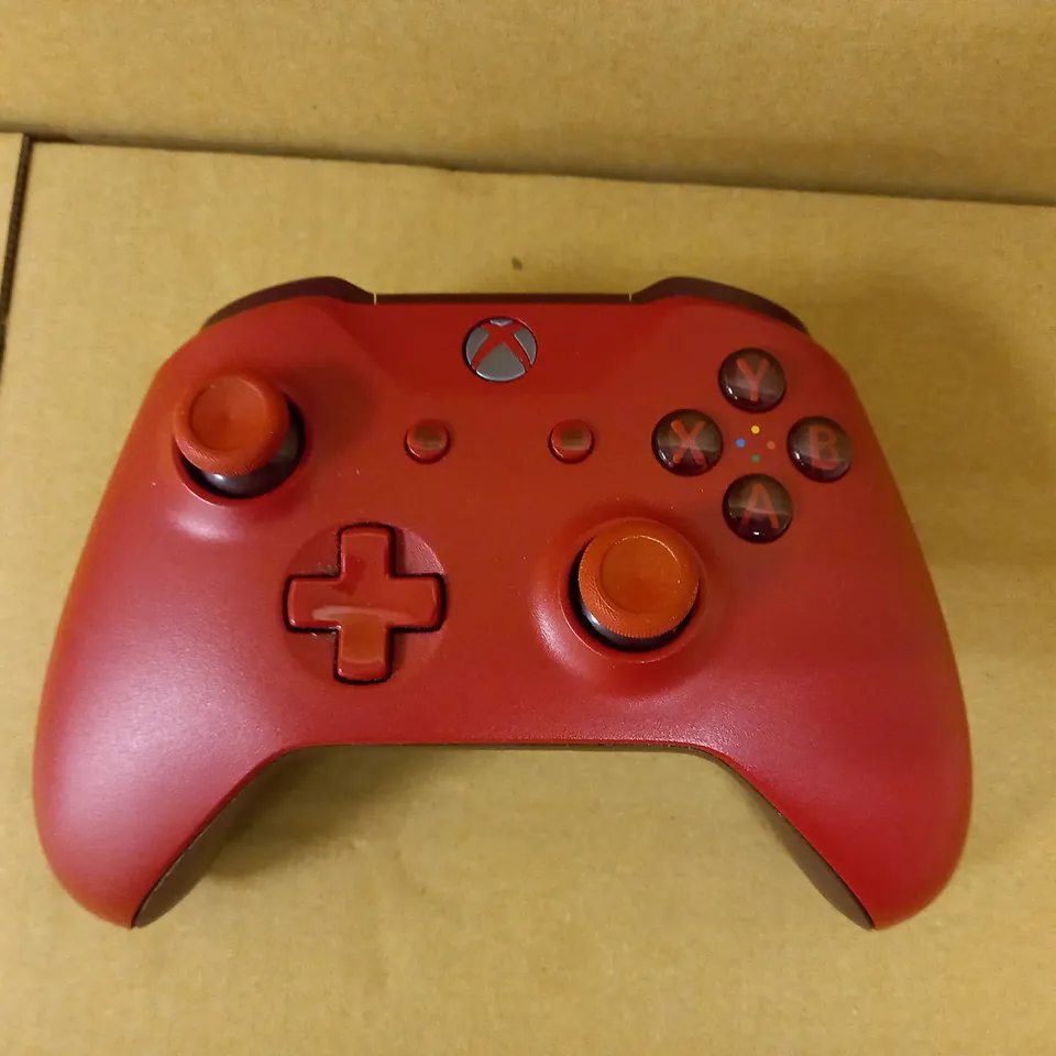EDDY SPECIAL EDITION RED WIRELESS XBOX ONE CONTROLLER RRP £49.99