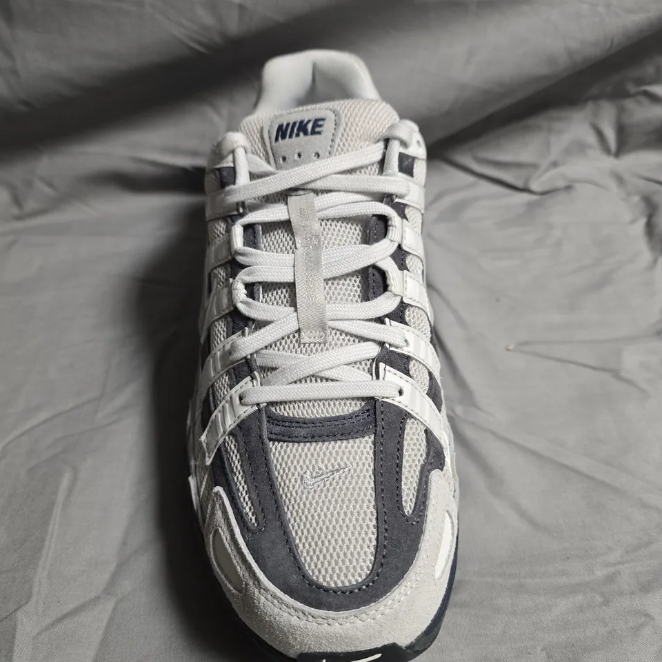 UNBOXED PAIR OF NIKE P-6000 TRAINERS - UK SIZE 9