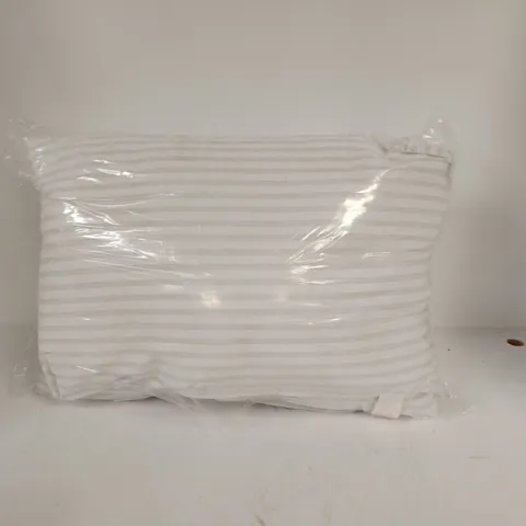 3-PACK OF FILLED STRIPED PILLOWS