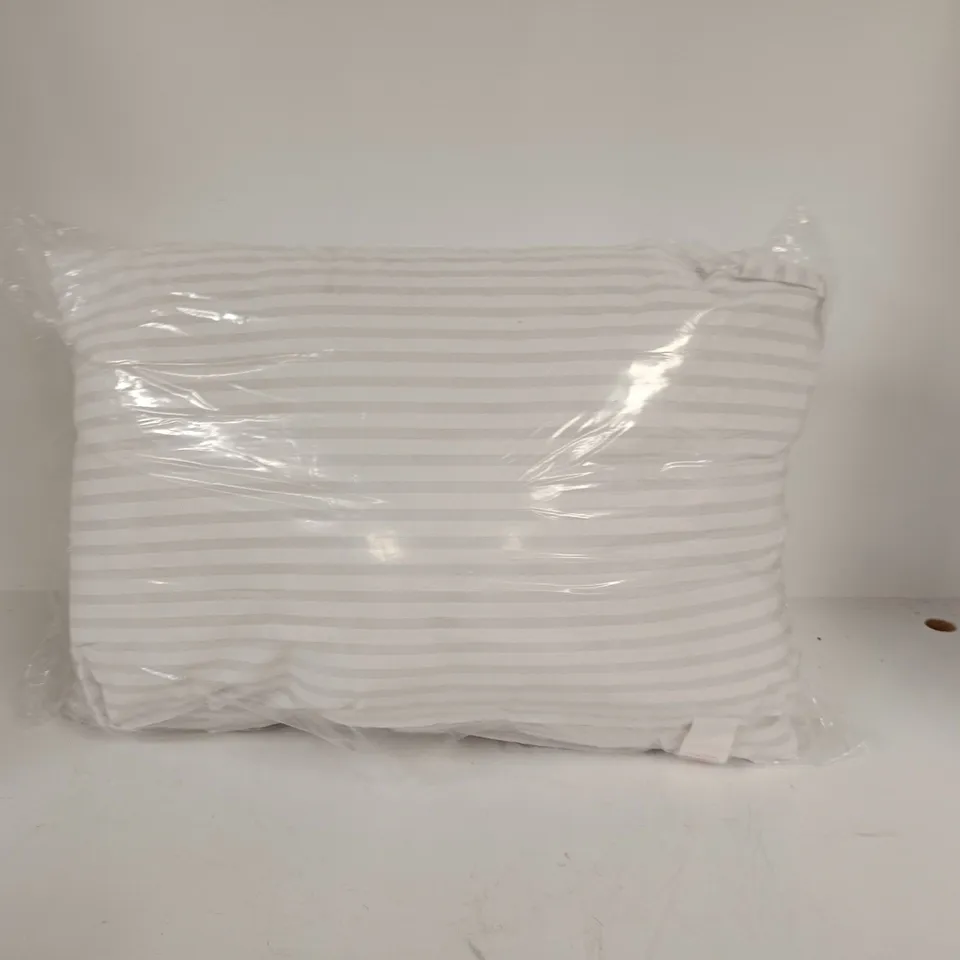 3-PACK OF FILLED STRIPED PILLOWS