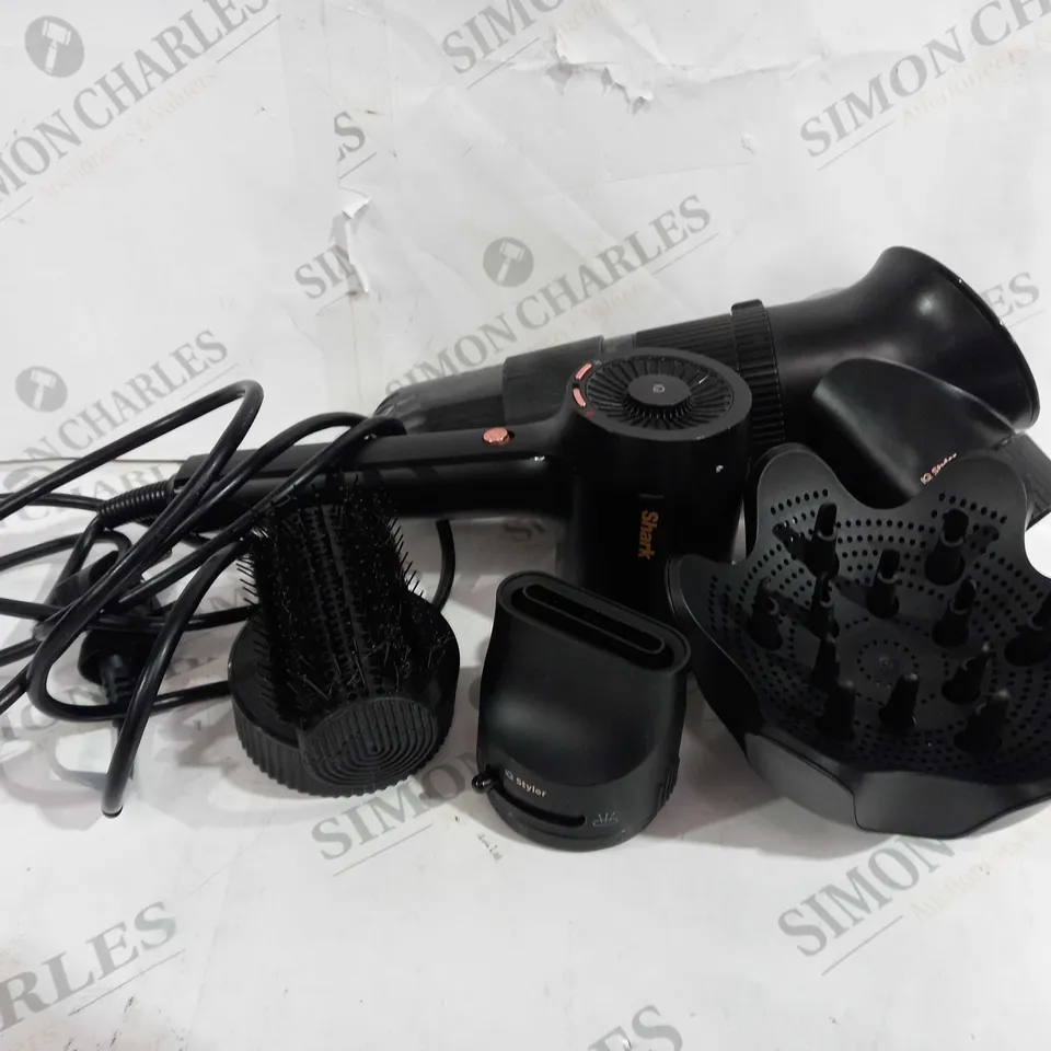 SHARK STYLE IQ IONIC HAIR DRYER & STYLER
