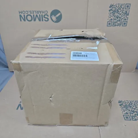 GARDEN STORIES SOLAR LANTERN