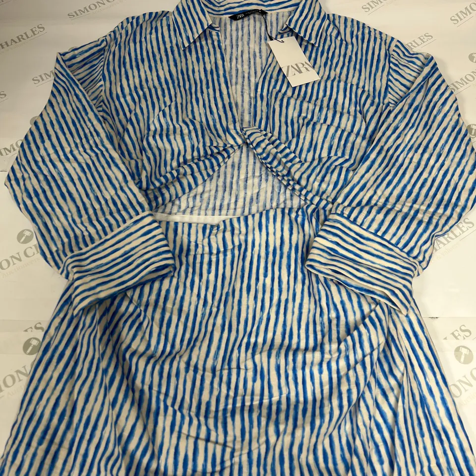 ZARA STRIPED WRAP FRONT DRESS IN BLUE/WHITE SIZE XXL