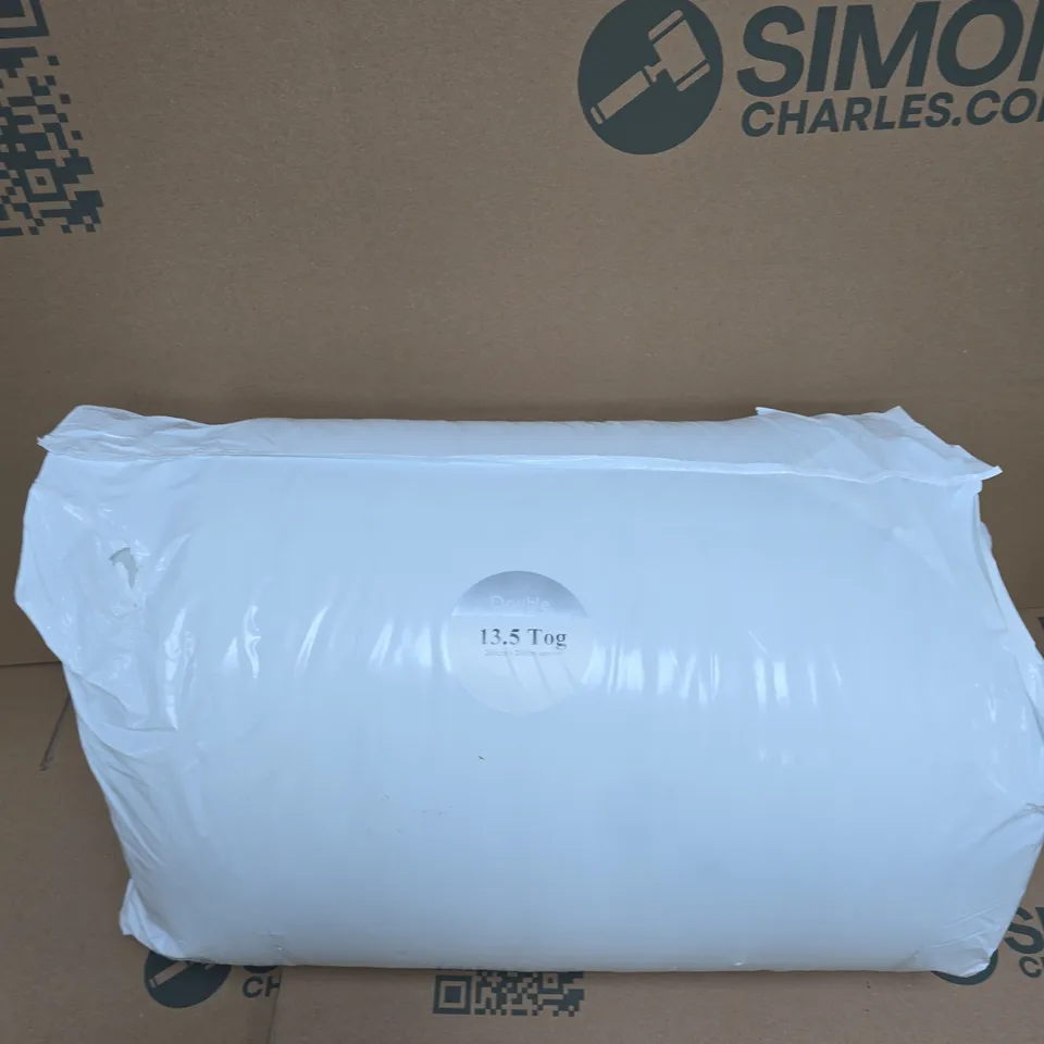 DOUBLE DUVET 13.5 TOG