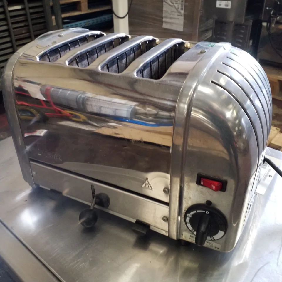 DUALIT D4BMHA 4 SLICE TOASTER 