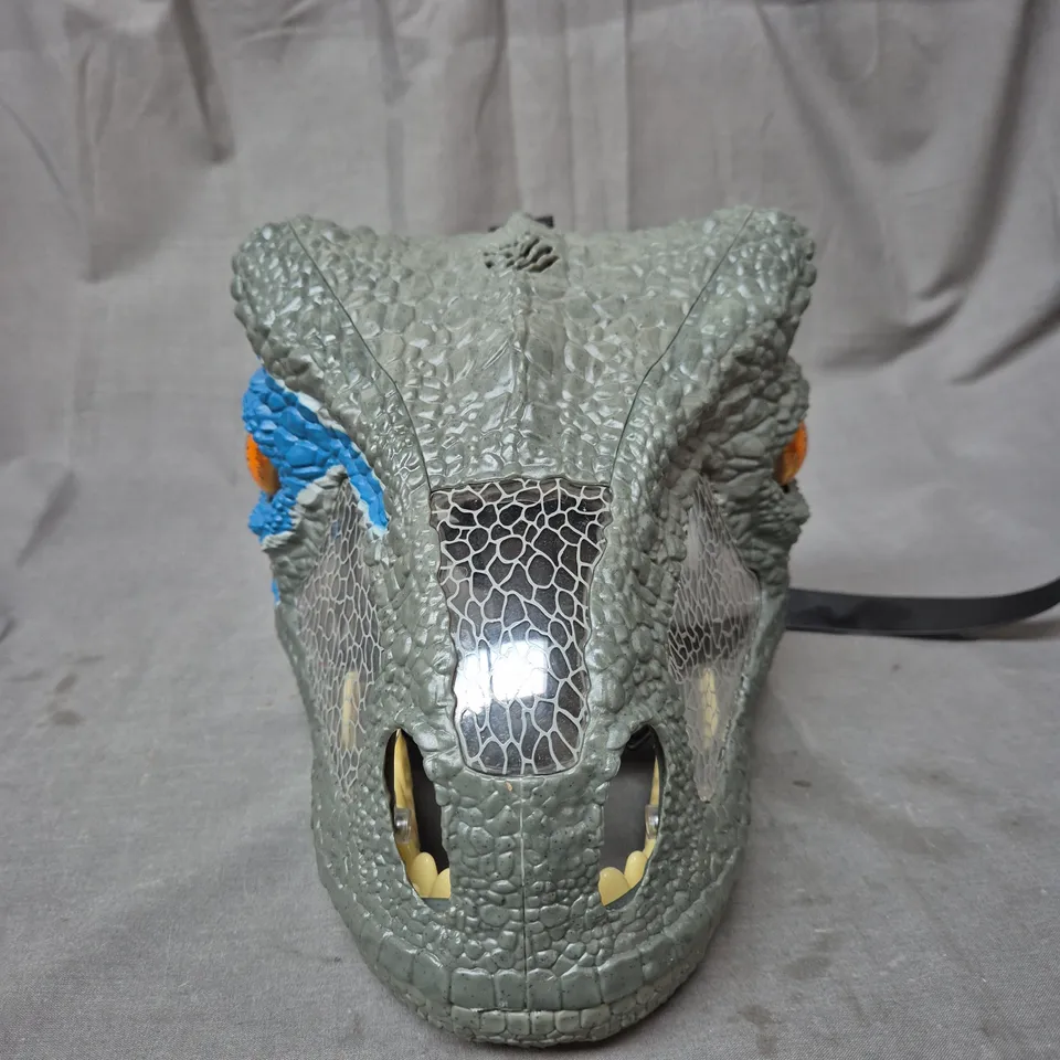 JURASSIC WORLD - CHOMP'N ROAR MASK VELOCIRAPTOR, BLUE