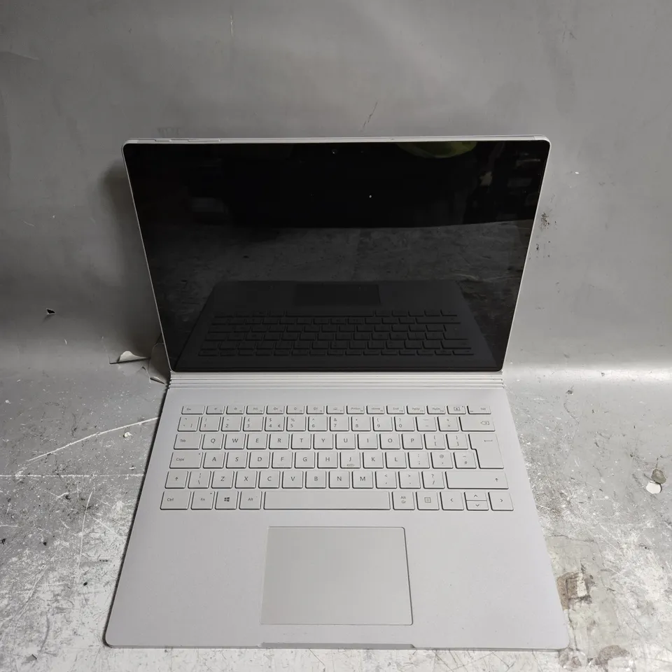 MICROSOFT SURFACE BOOK 2 