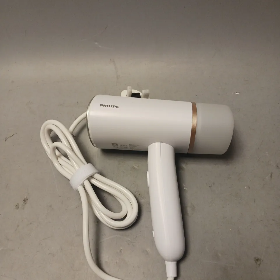 PHILIPS HANDHELD STEAMER 3000 SERIES