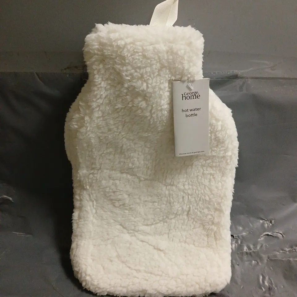 APPROXIMATELY 20 TEDDY FLEECE HOT WATER BOTTLES IN CREAM 