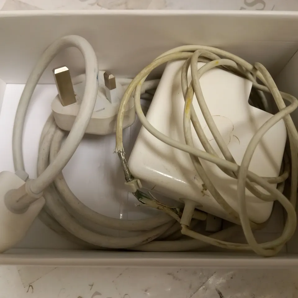 APPLE MAGSAFE 2 POWER ADAPTER 