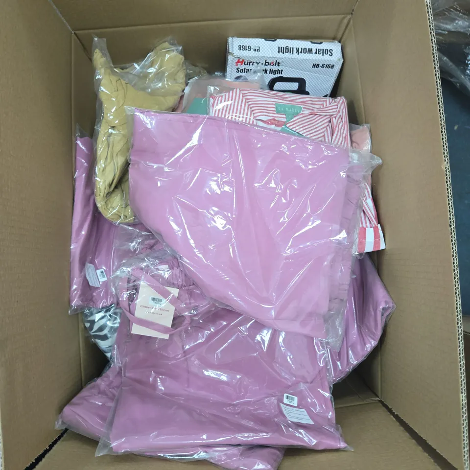 BOX OF APPROXIMATELY 25 ASSORTED CLOTHING ITEMS TO INCLUDE: LA MAREY ZEBRA PATTERN SKIRT