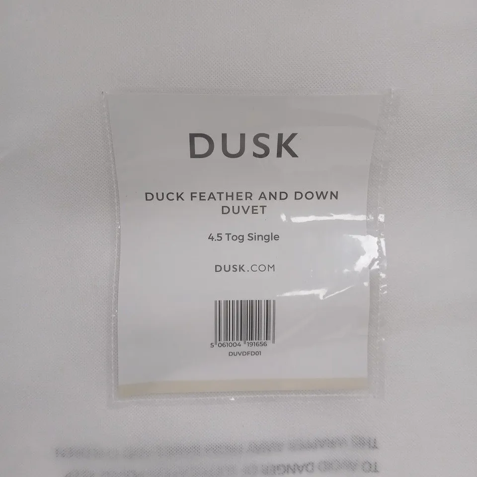 DUSK DUCK FEATHER AND DOWN DUVET - 4.5 TOG SINGLE